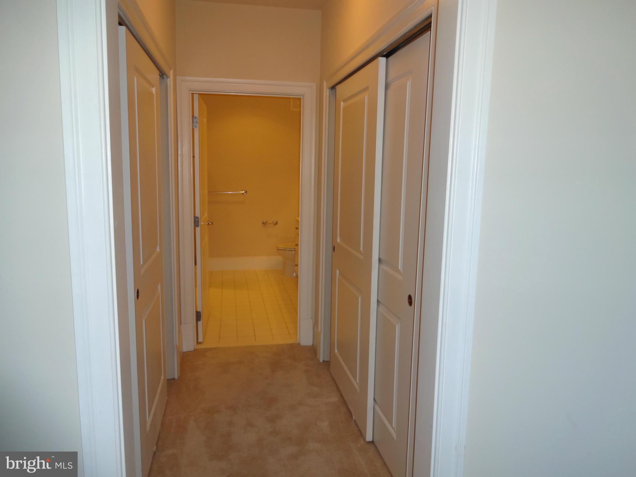 LIBERTY ROW - Residential