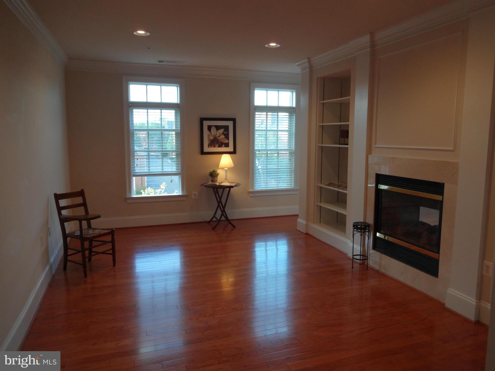 LIBERTY ROW - Residential