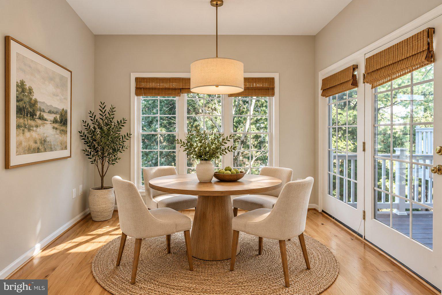 8906 LEE MANOR DRIVE
