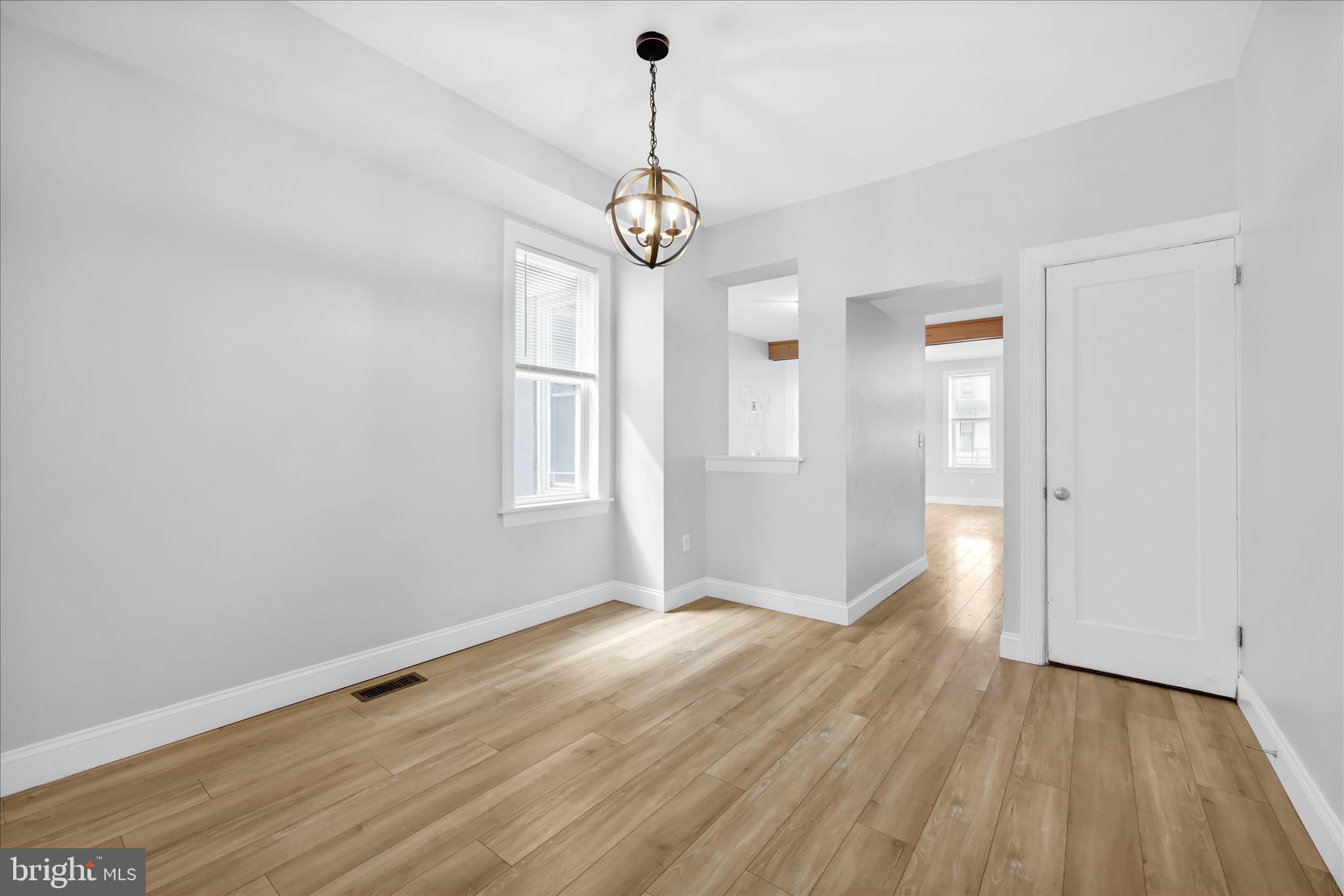 COLUMBIA - Residential