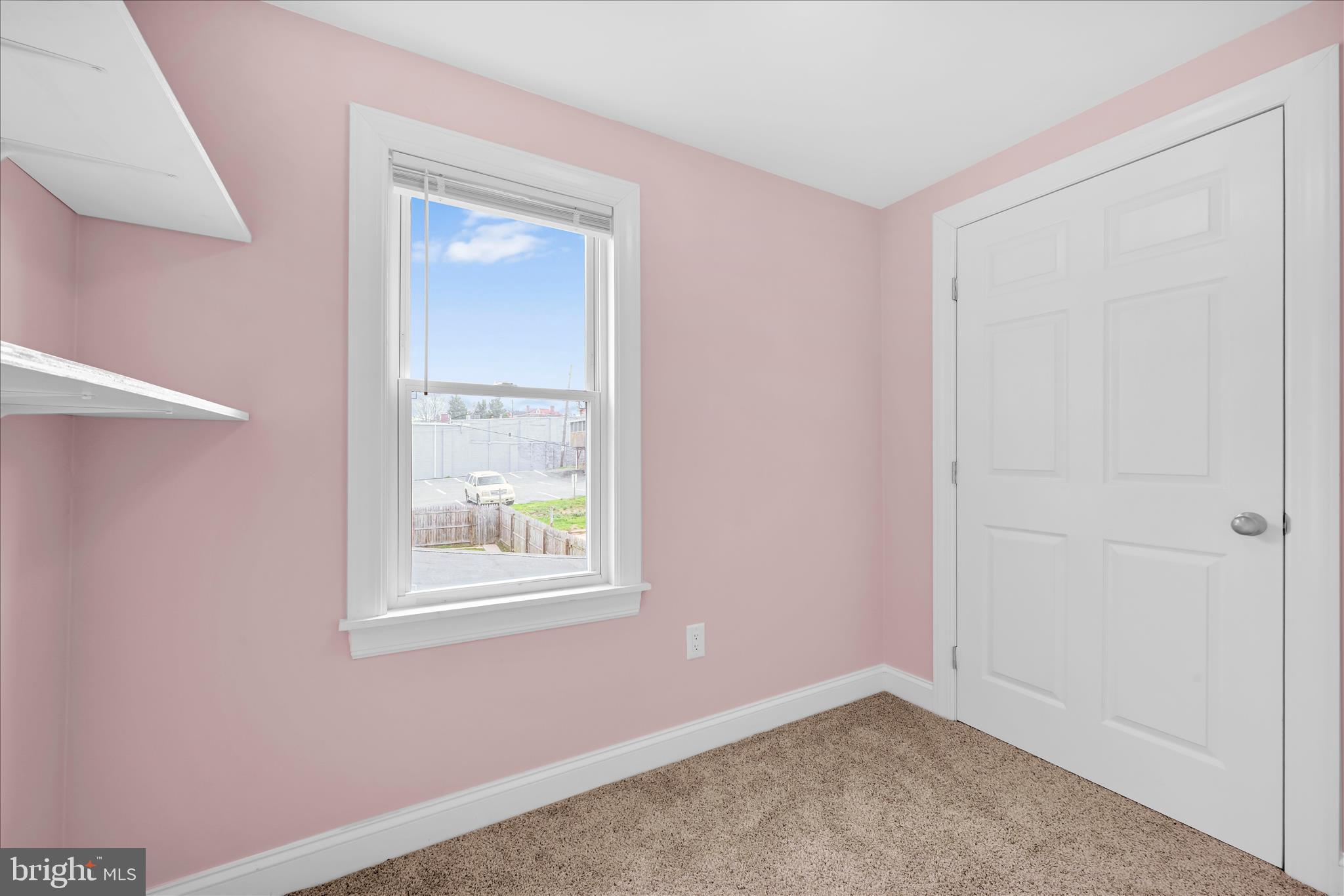 COLUMBIA - Residential