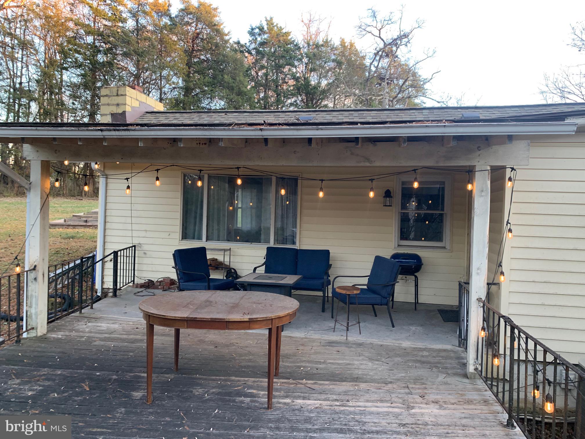 SHEN SHORES - Residential