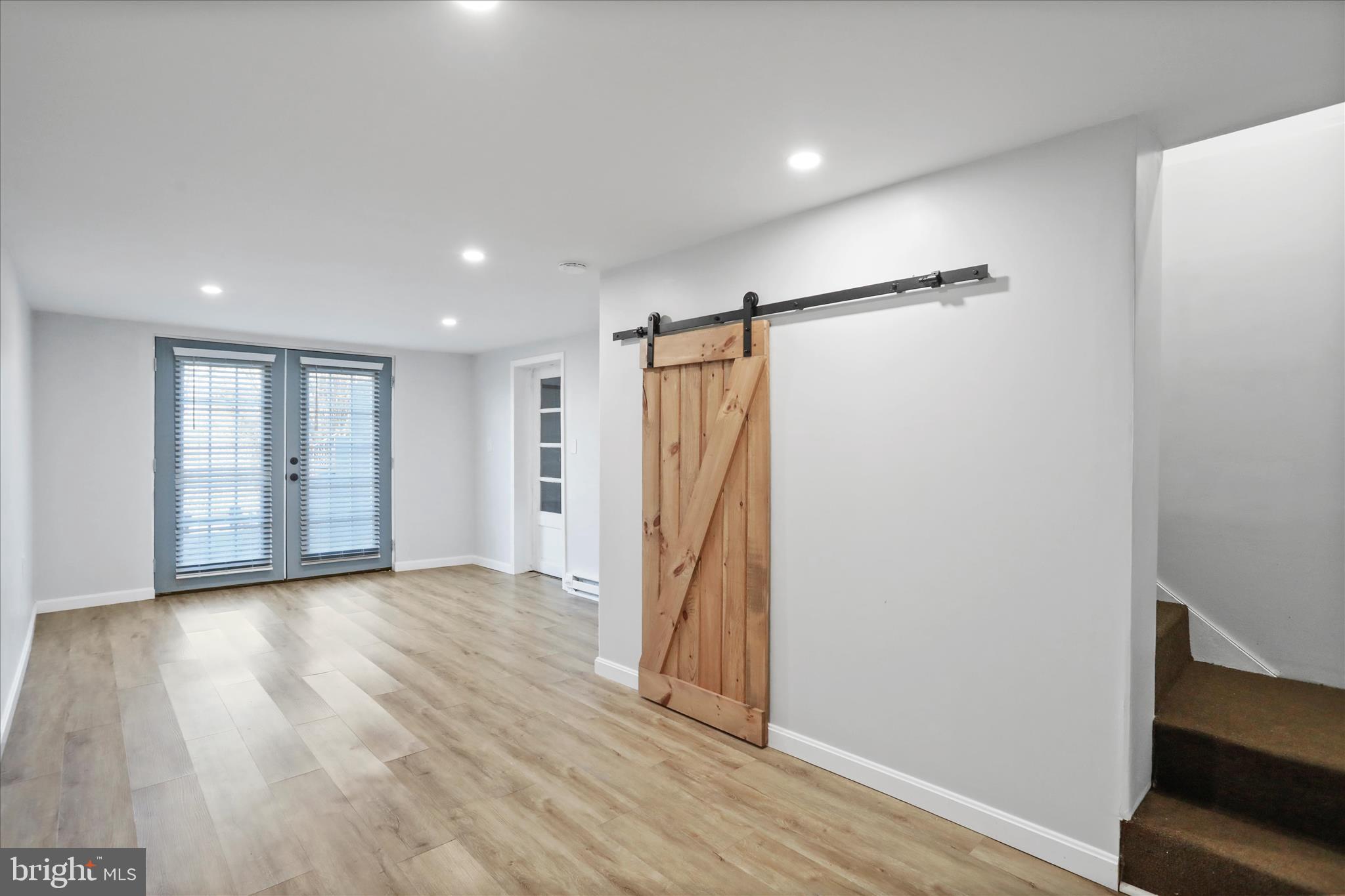 MASSANUTTEN HEIGHTS - Residential