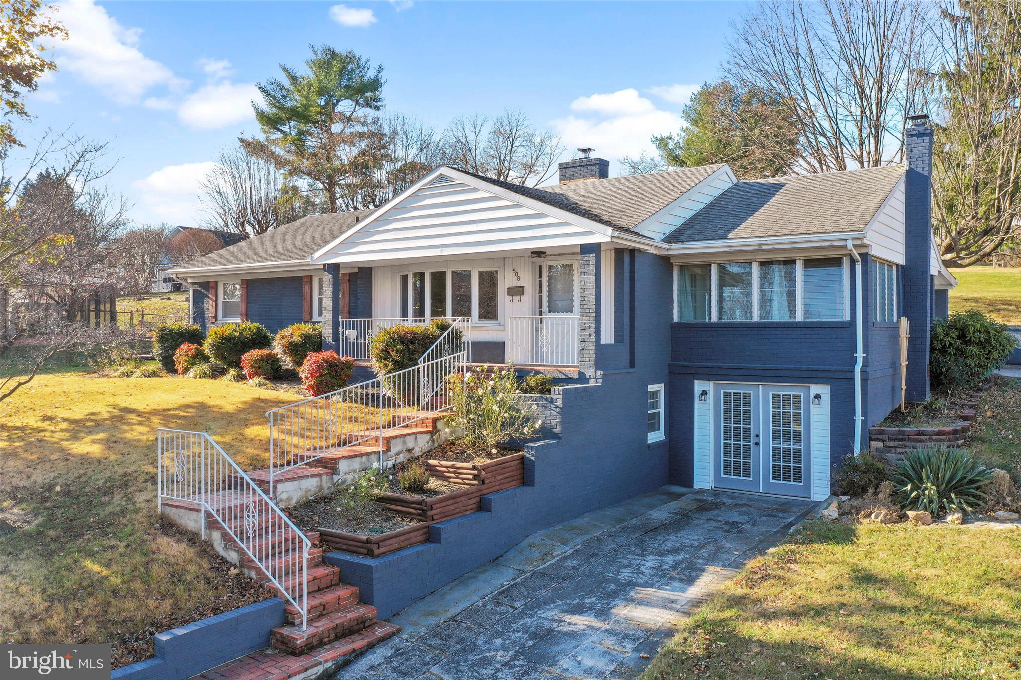 508 MASSANUTTEN HEIGHTS