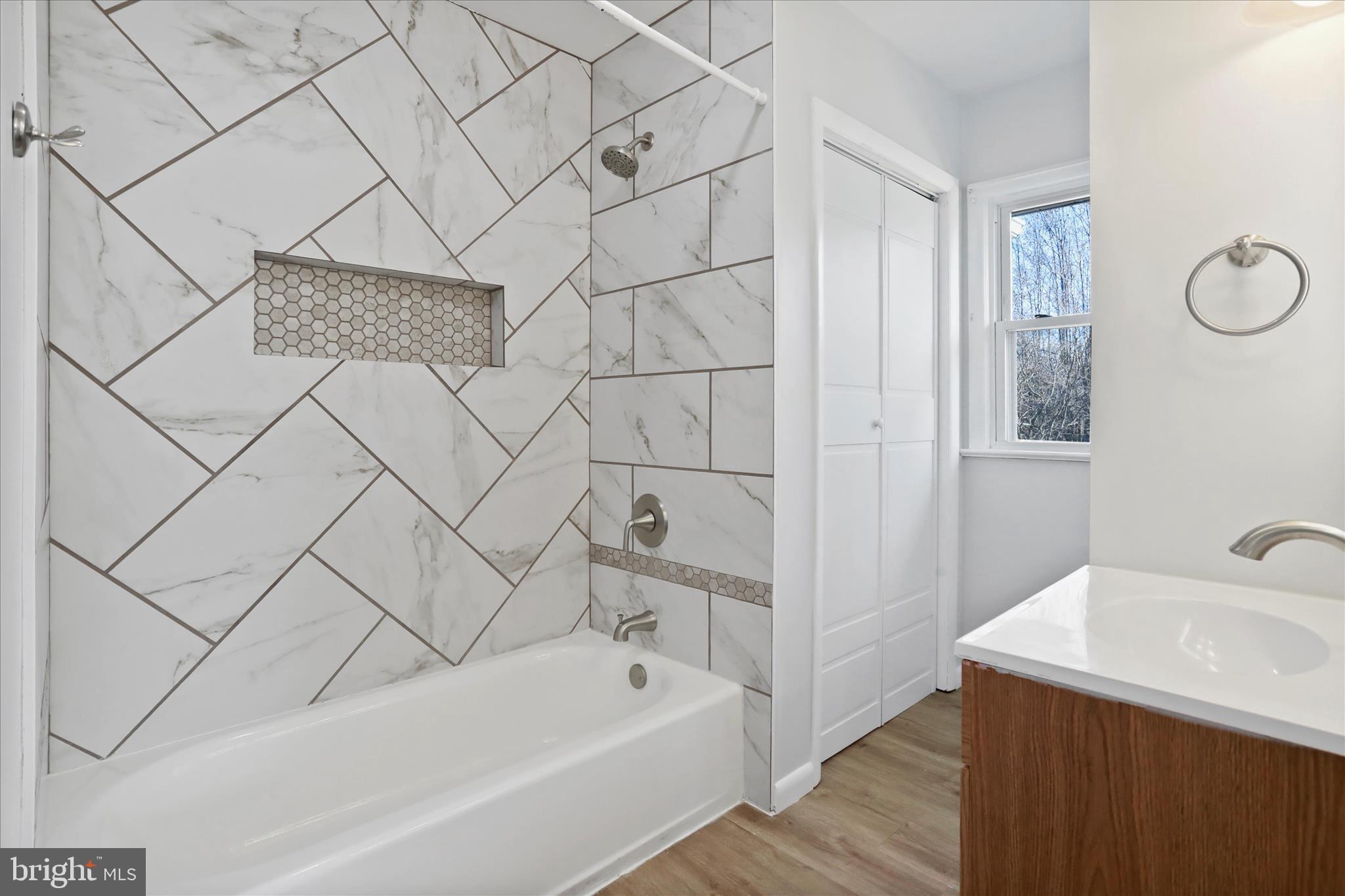 MASSANUTTEN HEIGHTS - Residential