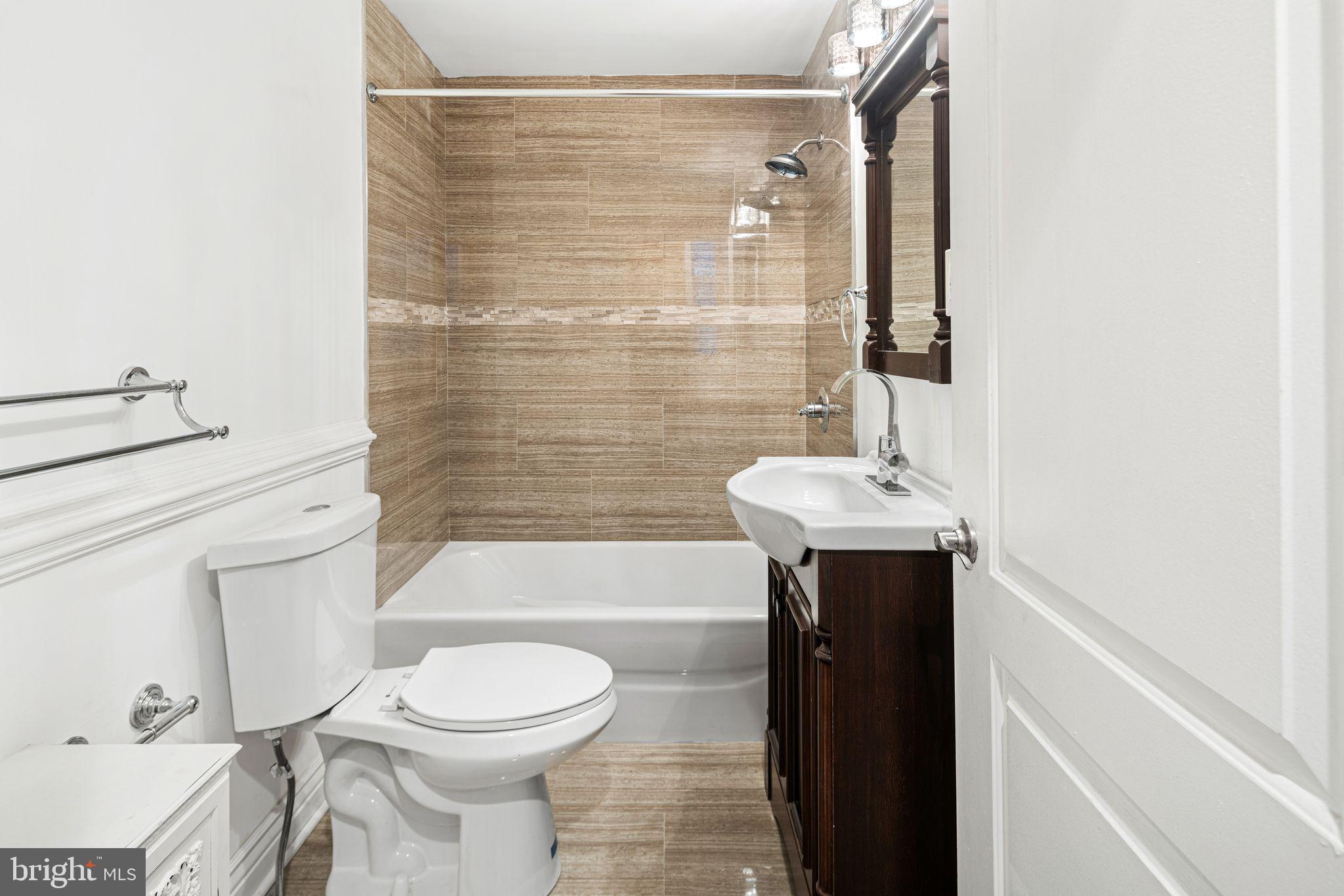 WASHINGTON SQ WEST - Residential