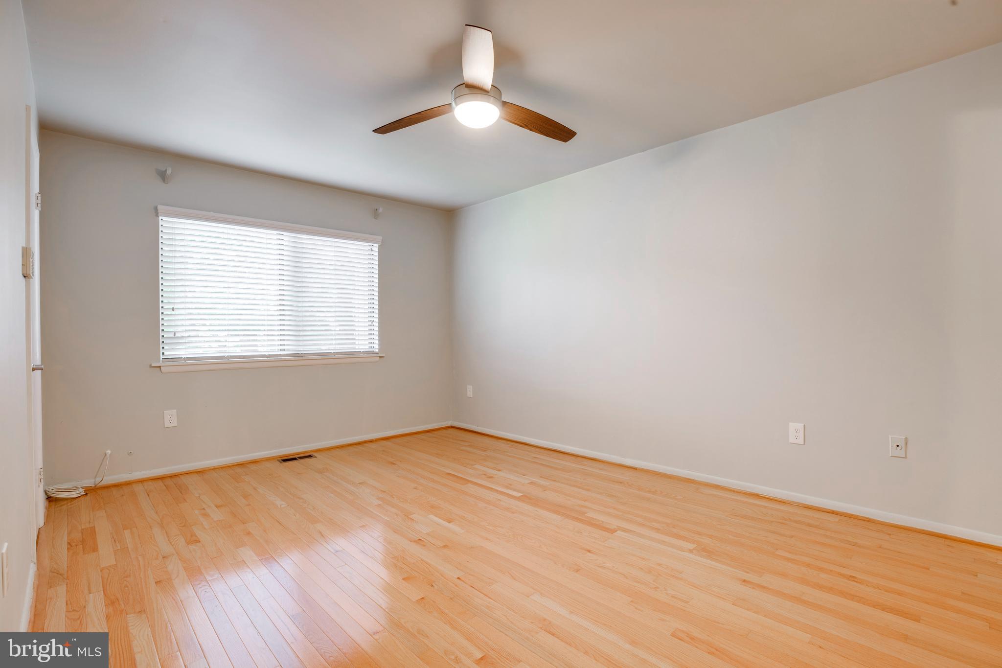 BURKE CENTRE - Residential Lease