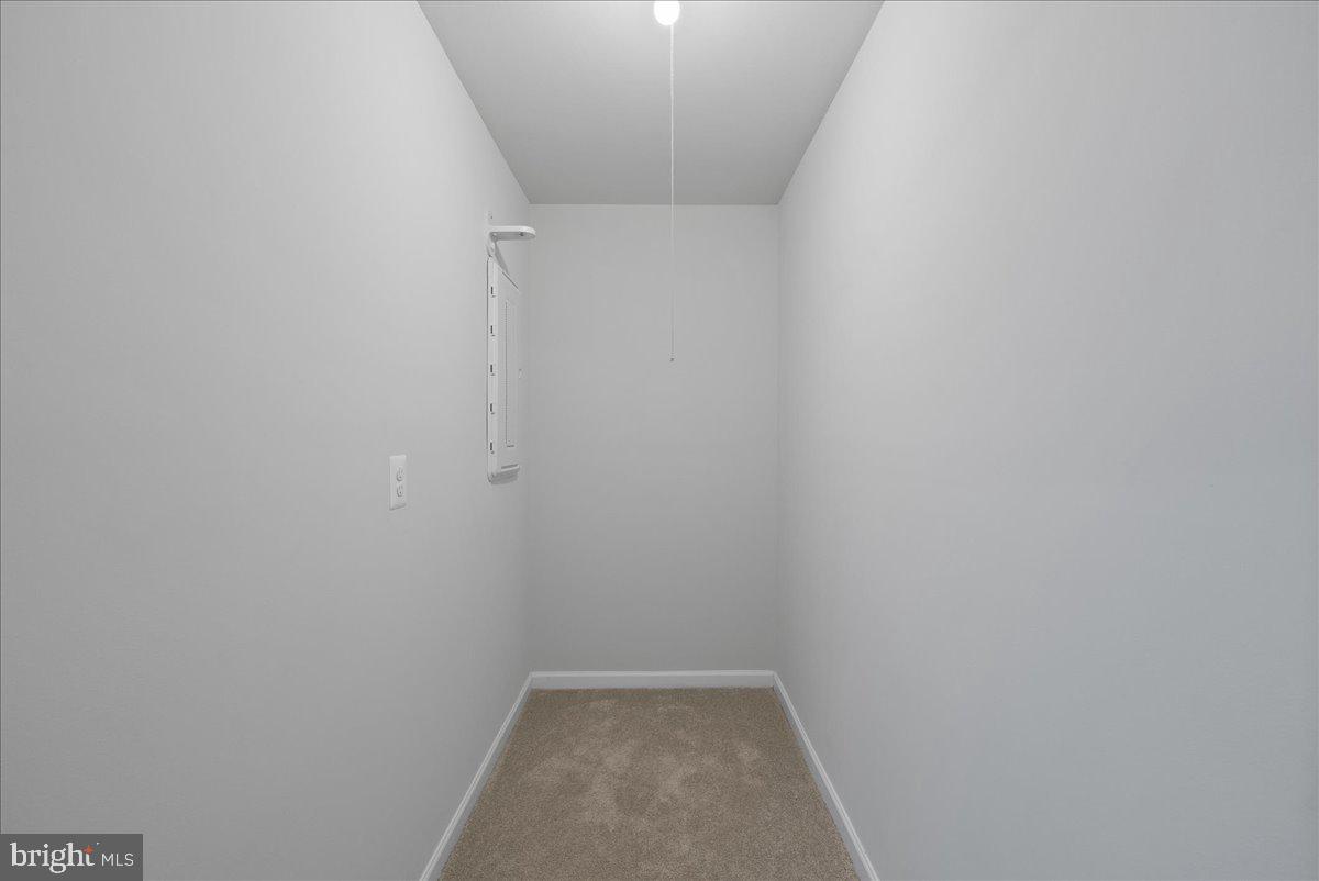 SNOWDEN BRIDGE - Residential Lease