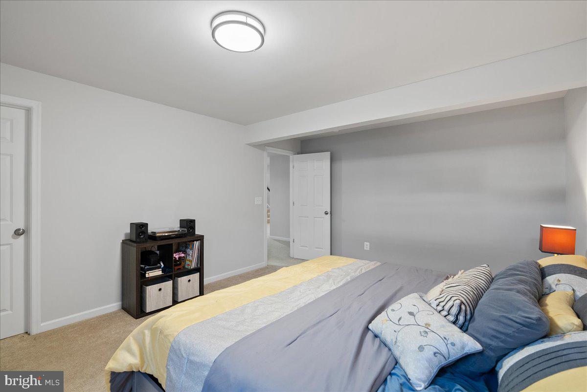 SNOWDEN BRIDGE - Residential Lease