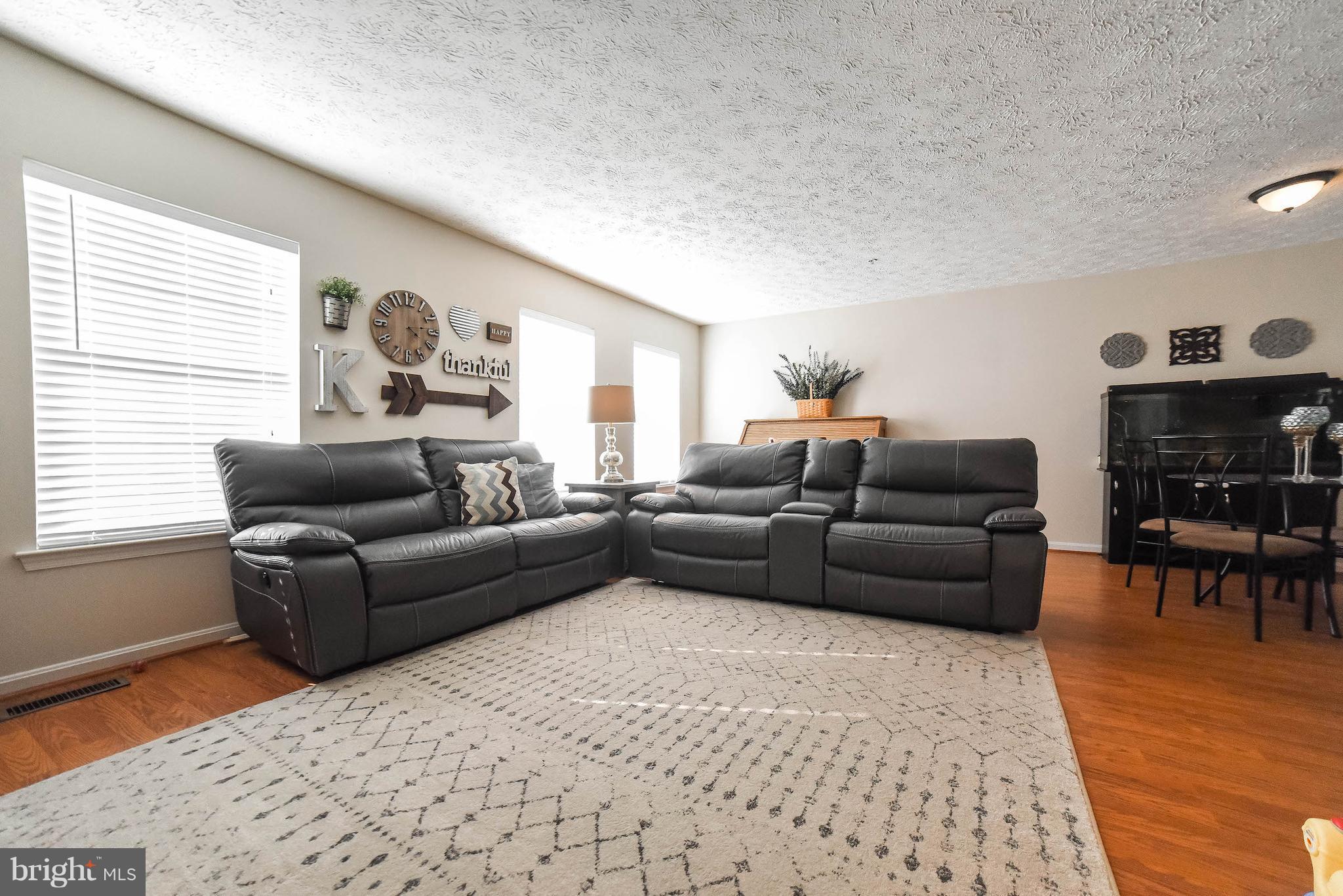 BAYVIEW HILLS - Residential