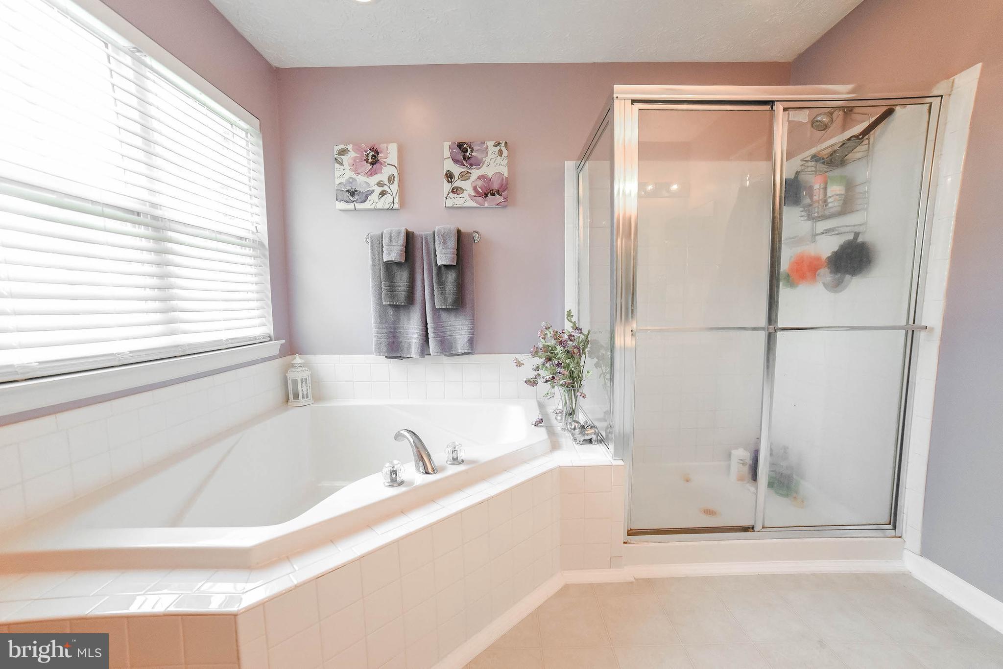 BAYVIEW HILLS - Residential