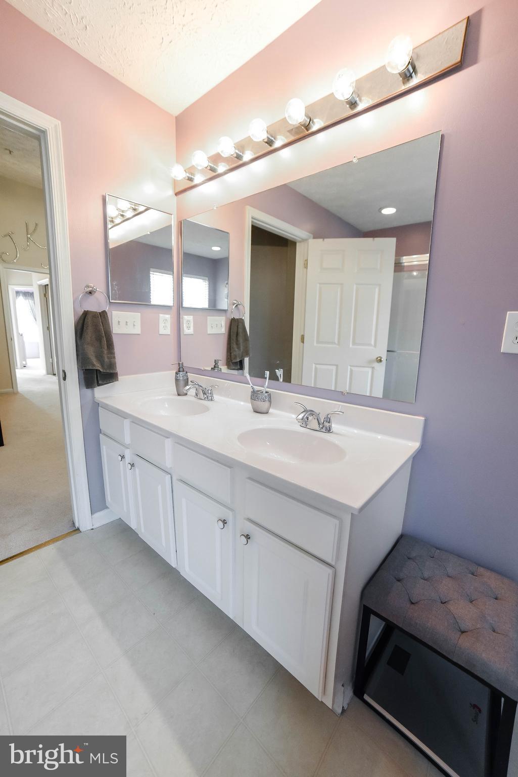 BAYVIEW HILLS - Residential