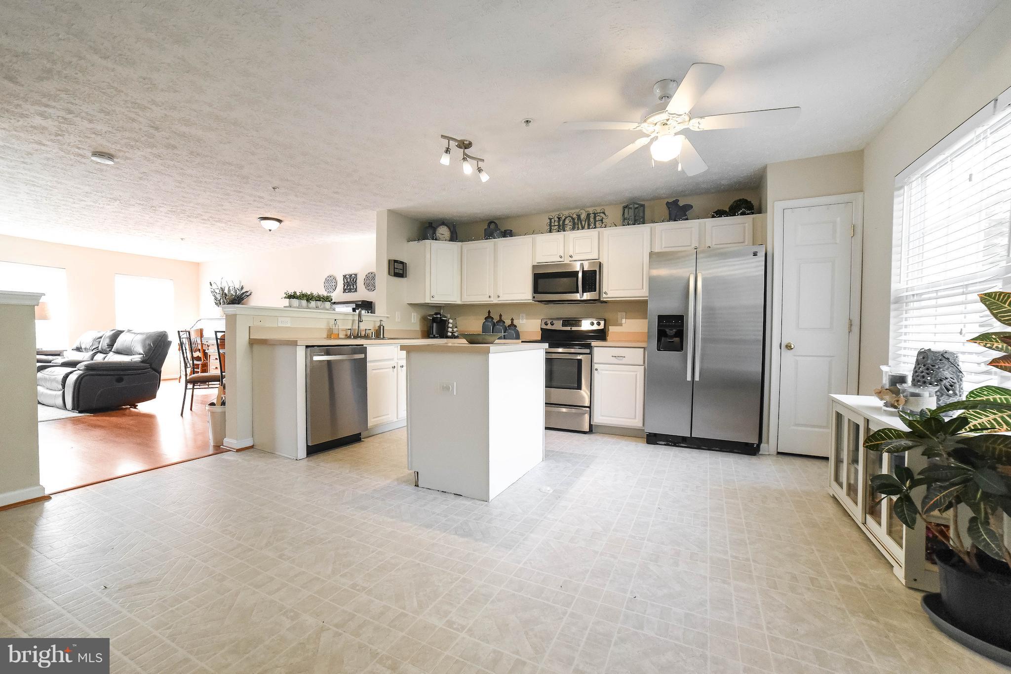 BAYVIEW HILLS - Residential