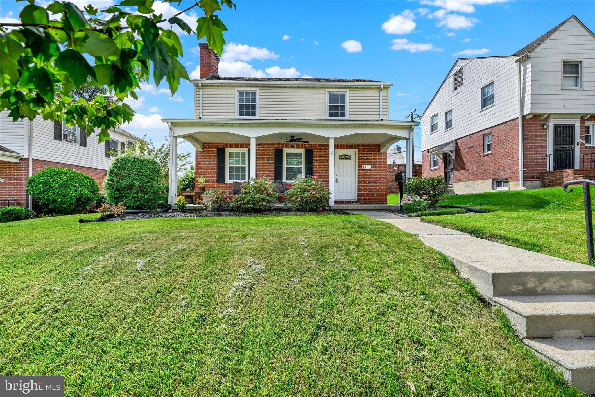 1303 E 36TH