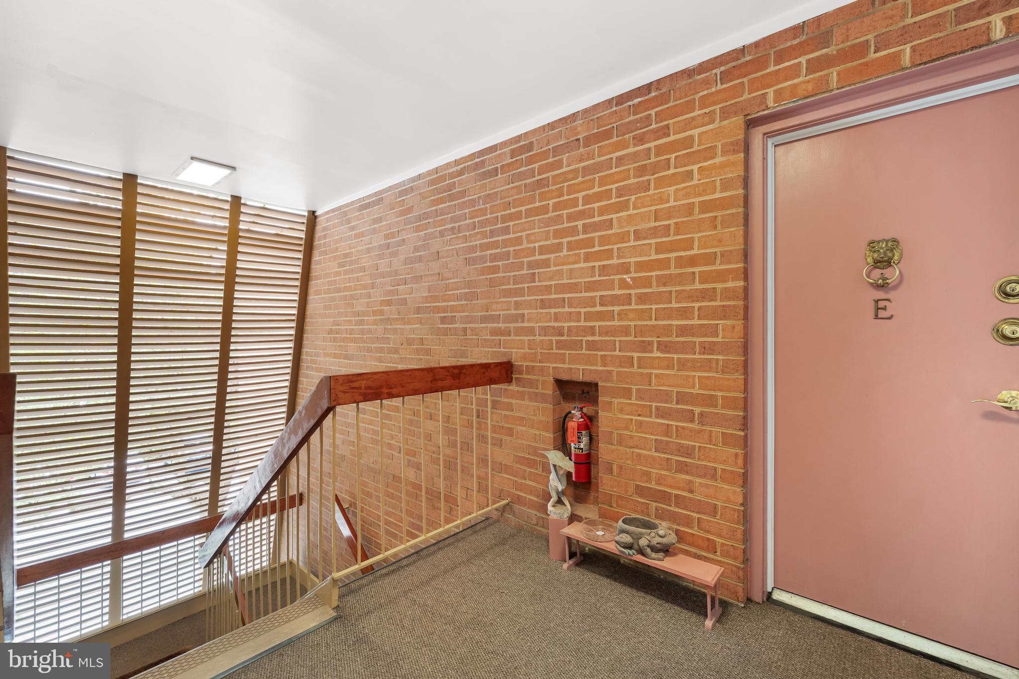 11 HAMILL ROAD 11E