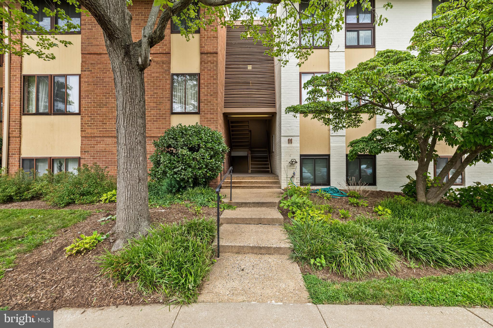 11 HAMILL ROAD 11E