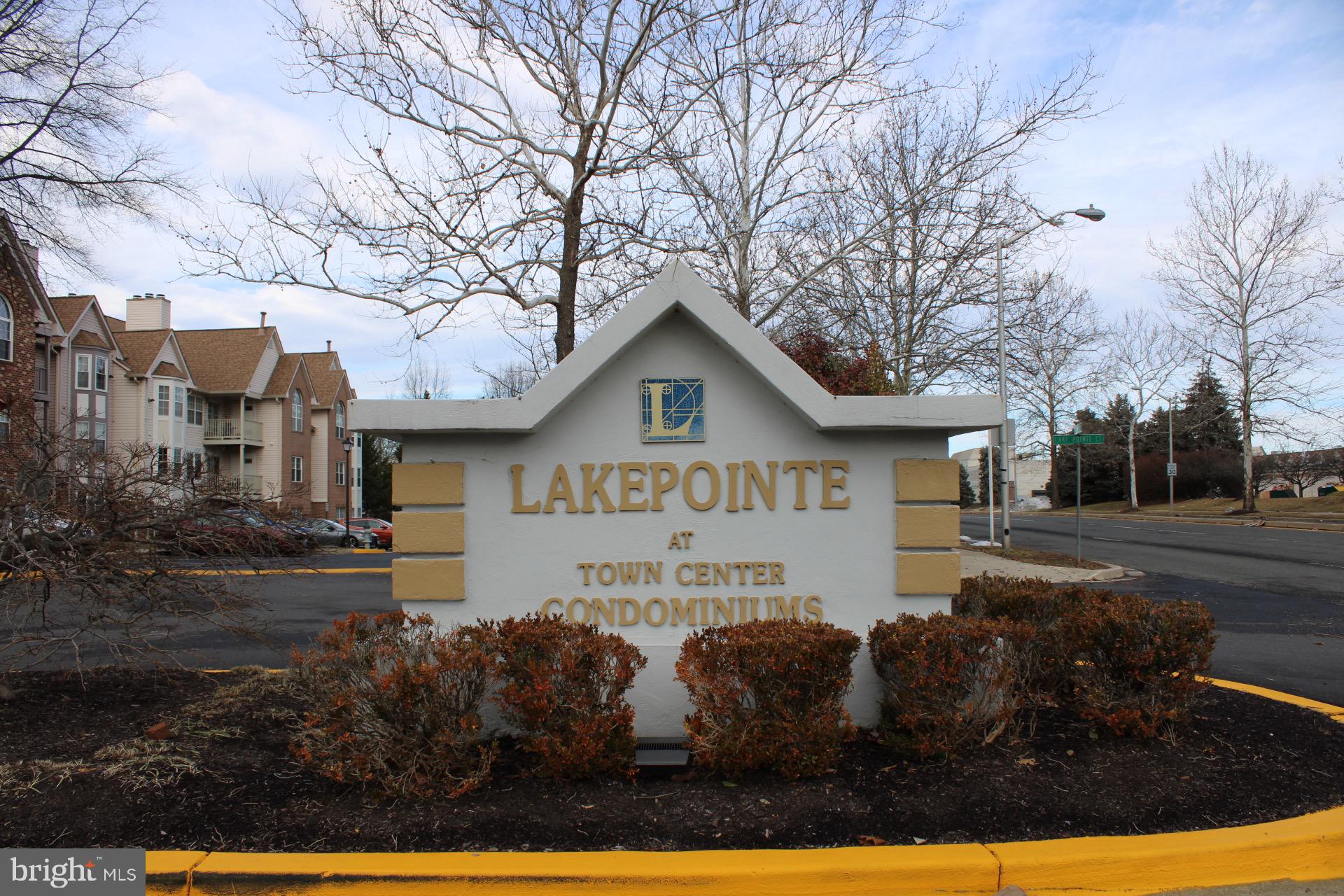 LAKE POINTE CONDOMINIUMS - Residential