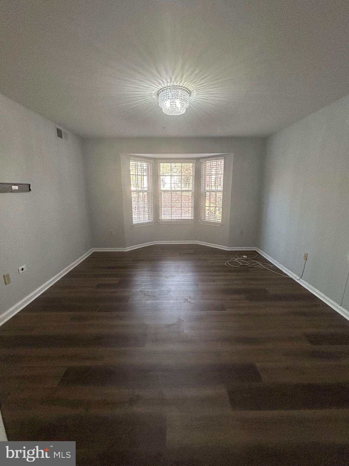 LAKE POINTE CONDOMINIUMS - Residential