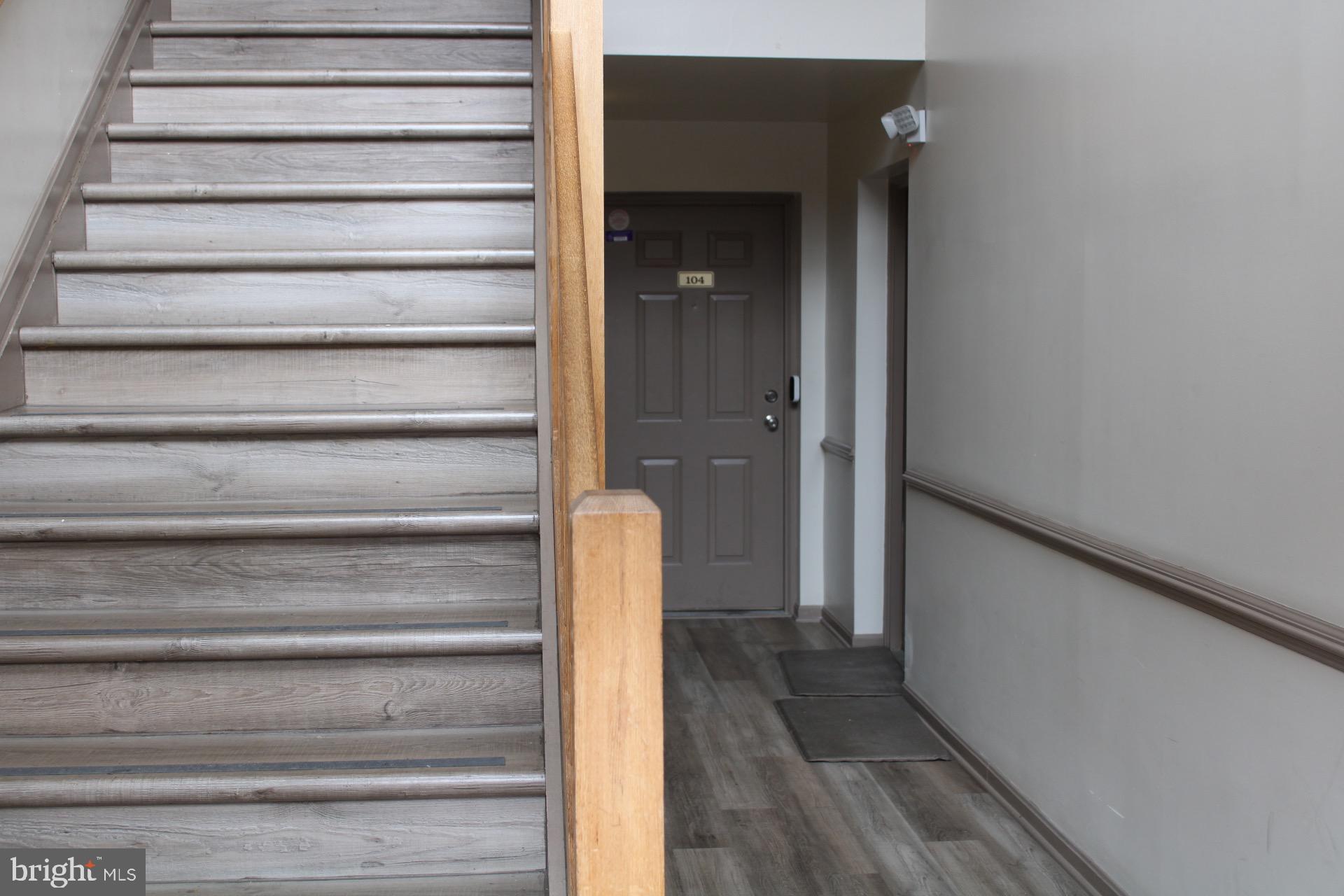 LAKE POINTE CONDOMINIUMS - Residential