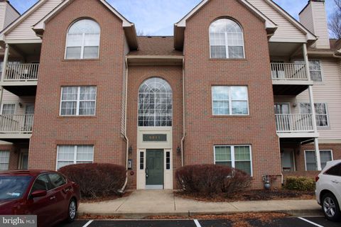 9811 LAKE POINTE COURT 104 UPPER MARLBORO MD 20774