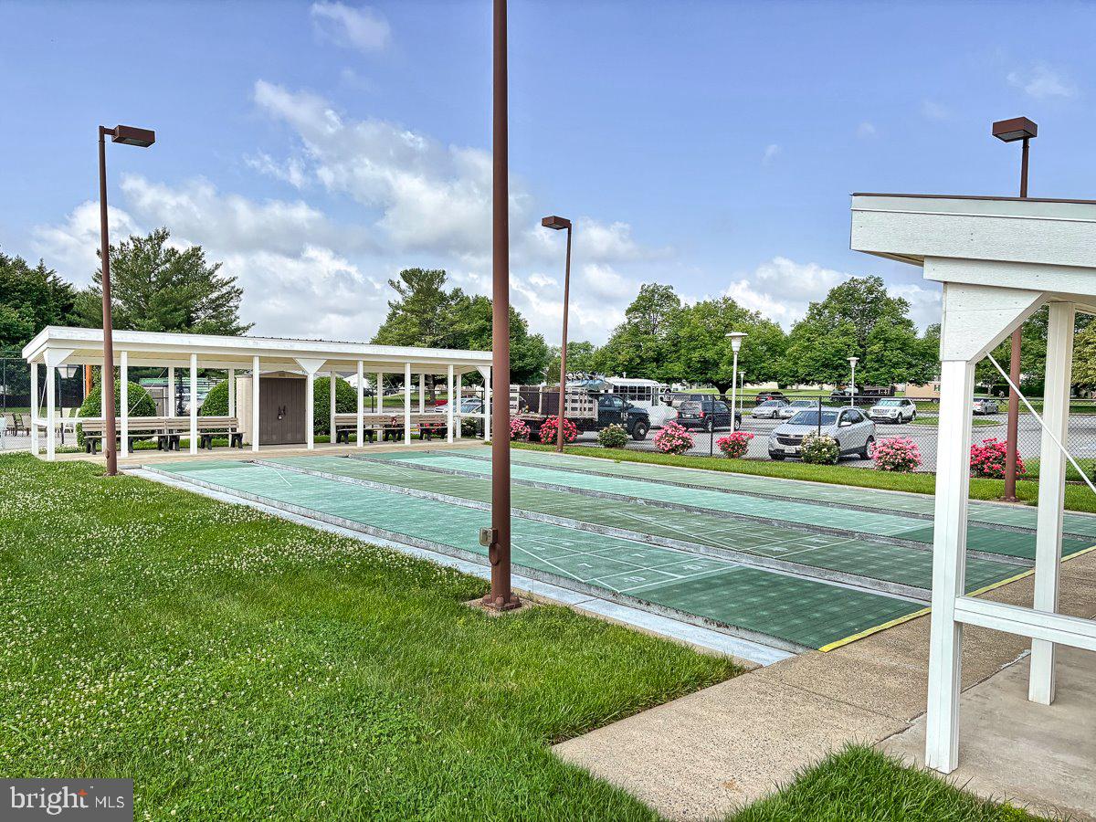 CRESTWOOD VILLAGE - Residential