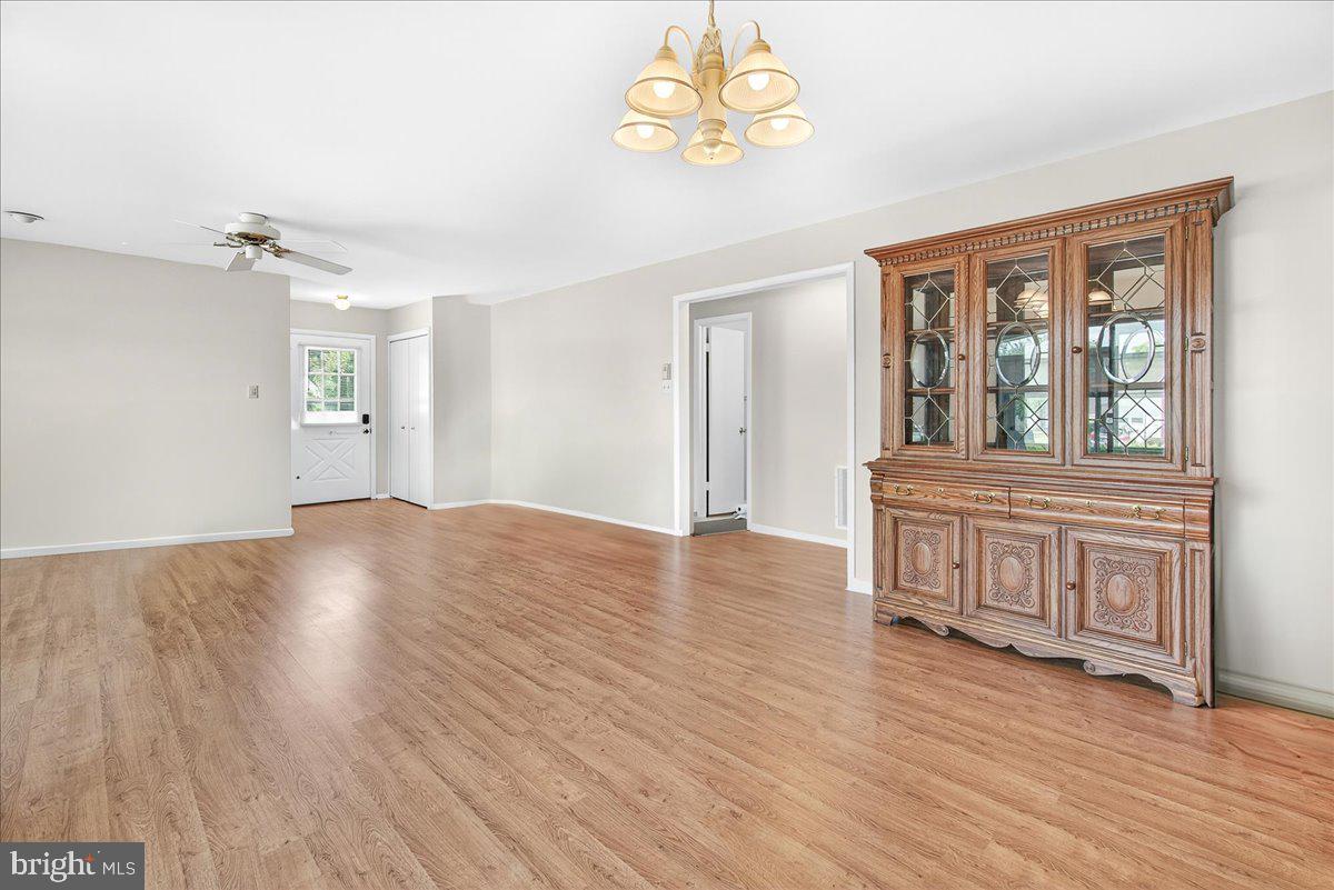 CRESTWOOD VILLAGE - Residential