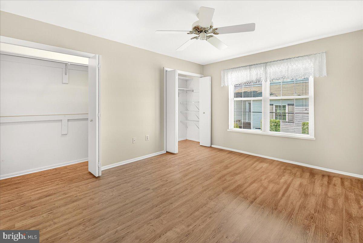 CRESTWOOD VILLAGE - Residential