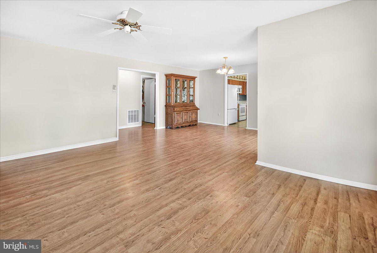 CRESTWOOD VILLAGE - Residential