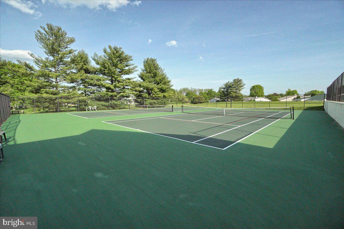 CRESTWOOD VILLAGE - Residential