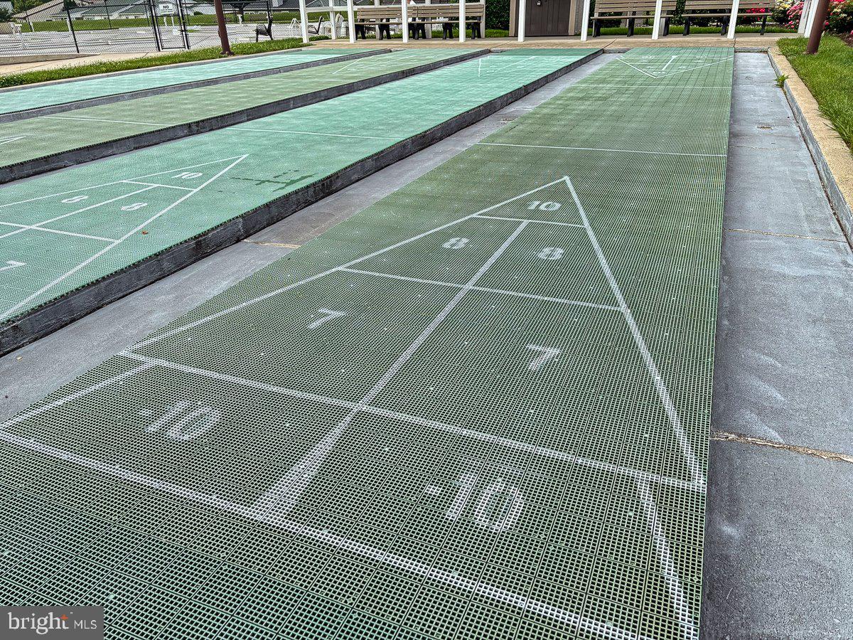 CRESTWOOD VILLAGE - Residential