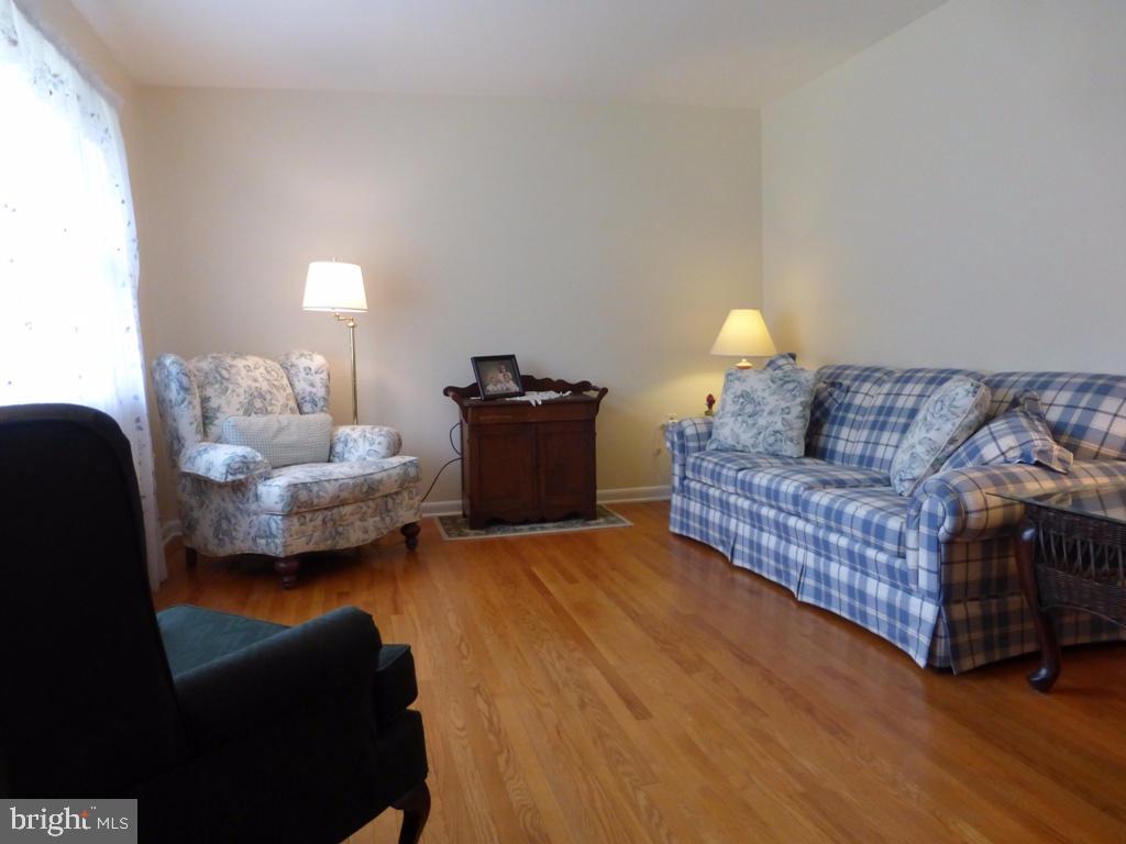 CHERRY HILL - Residential