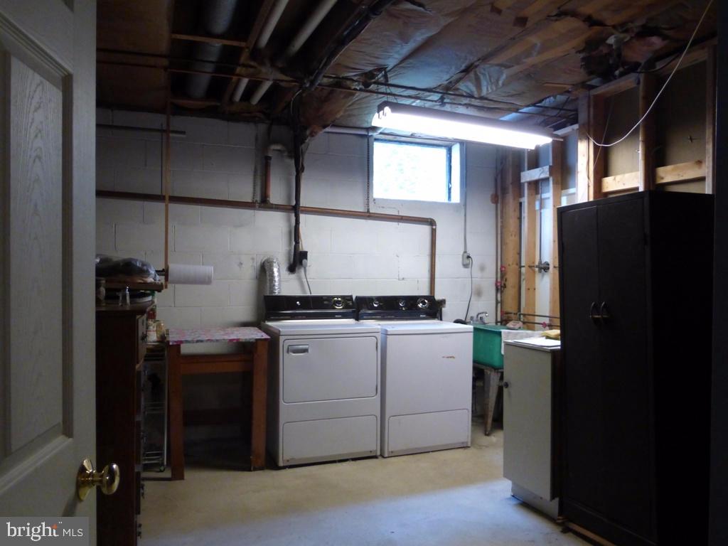 CHERRY HILL - Residential