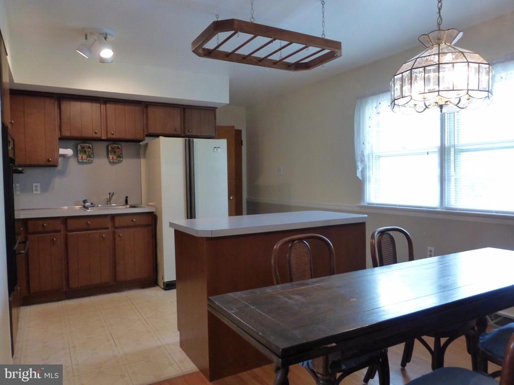 CHERRY HILL - Residential