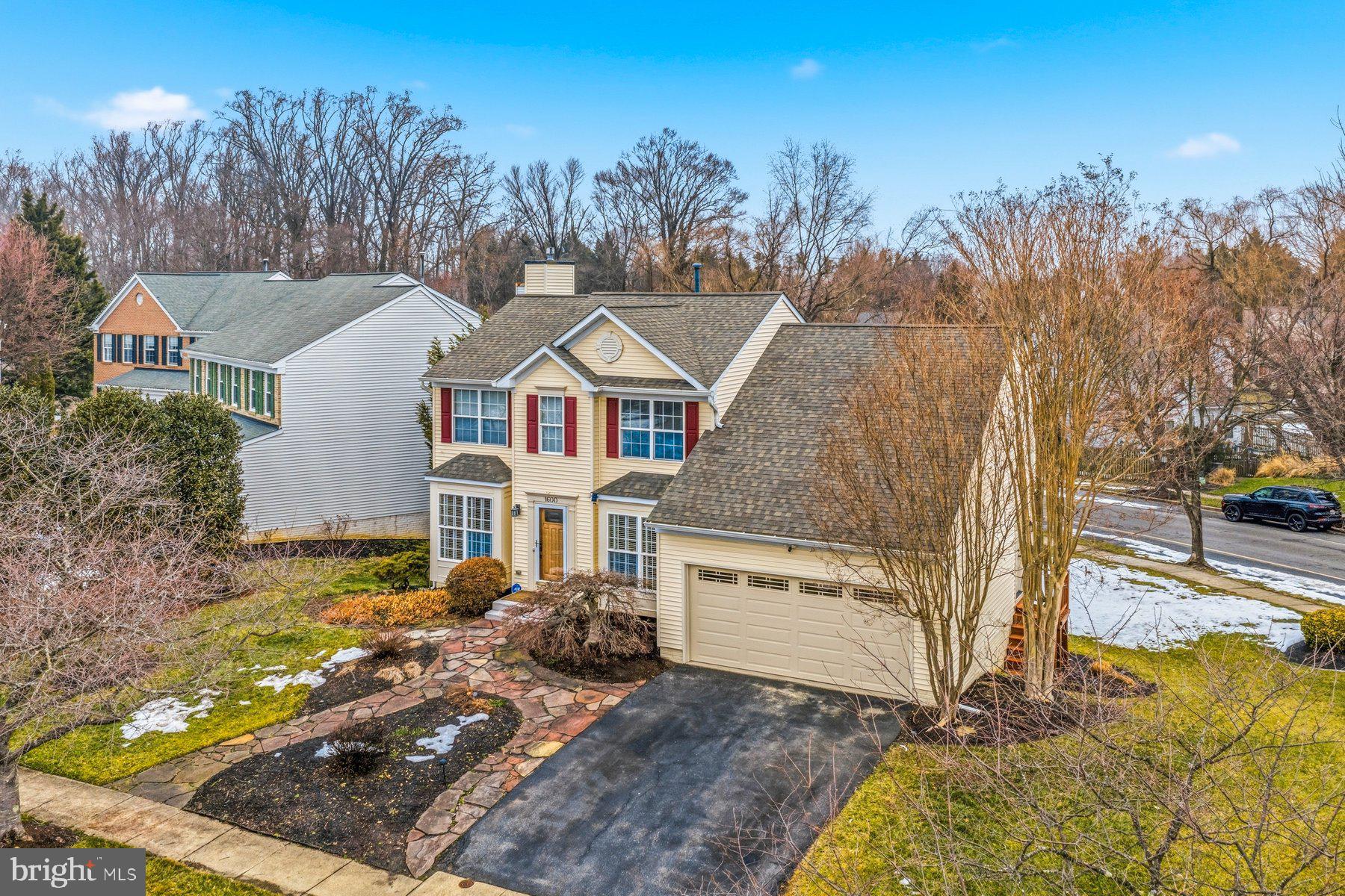 CHAPMAN FARM AT CROFTON - Residential