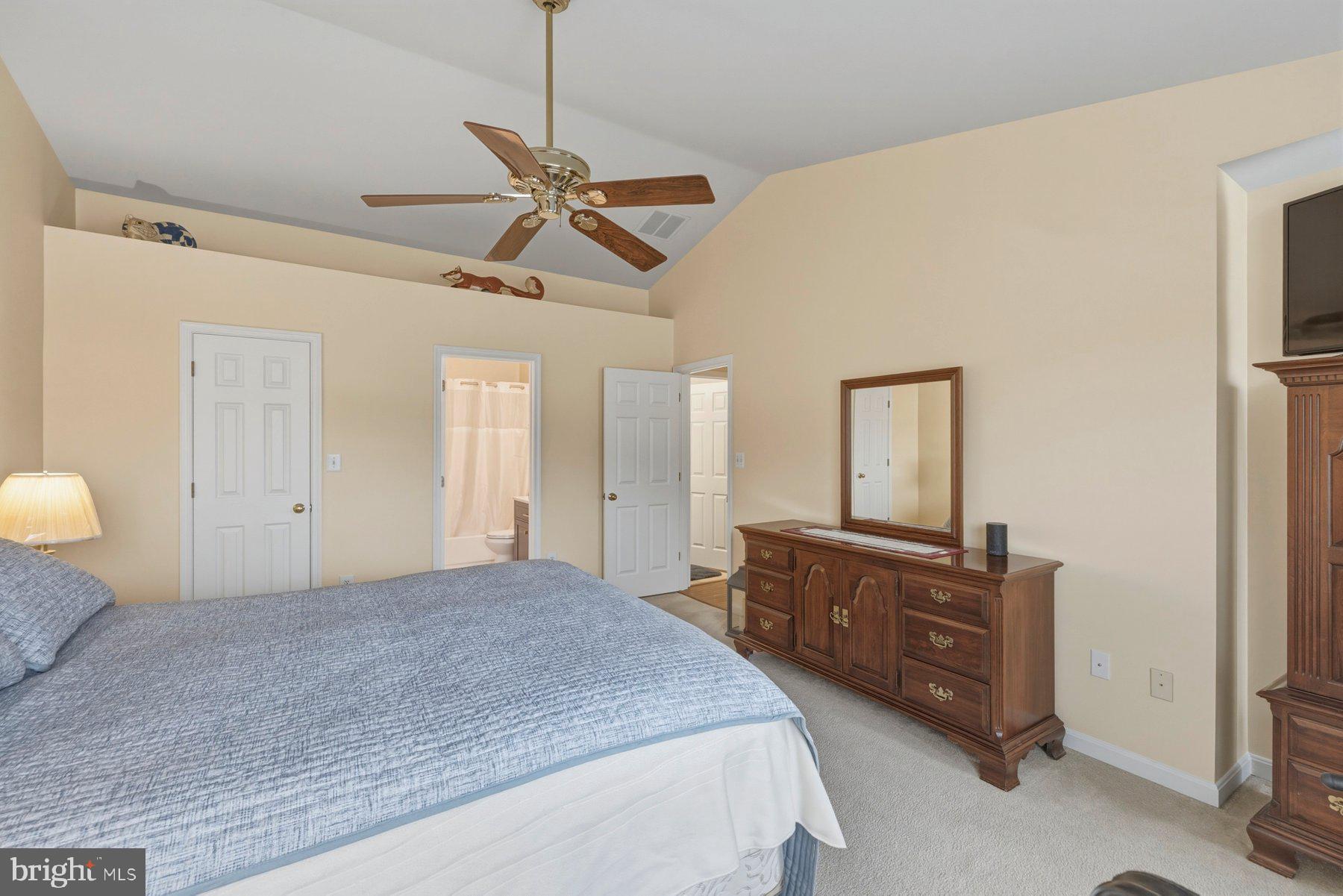 CHAPMAN FARM AT CROFTON - Residential