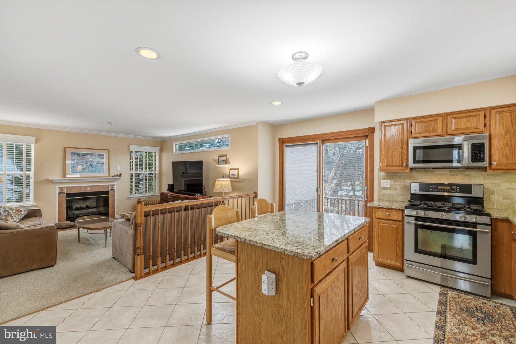 CHAPMAN FARM AT CROFTON - Residential