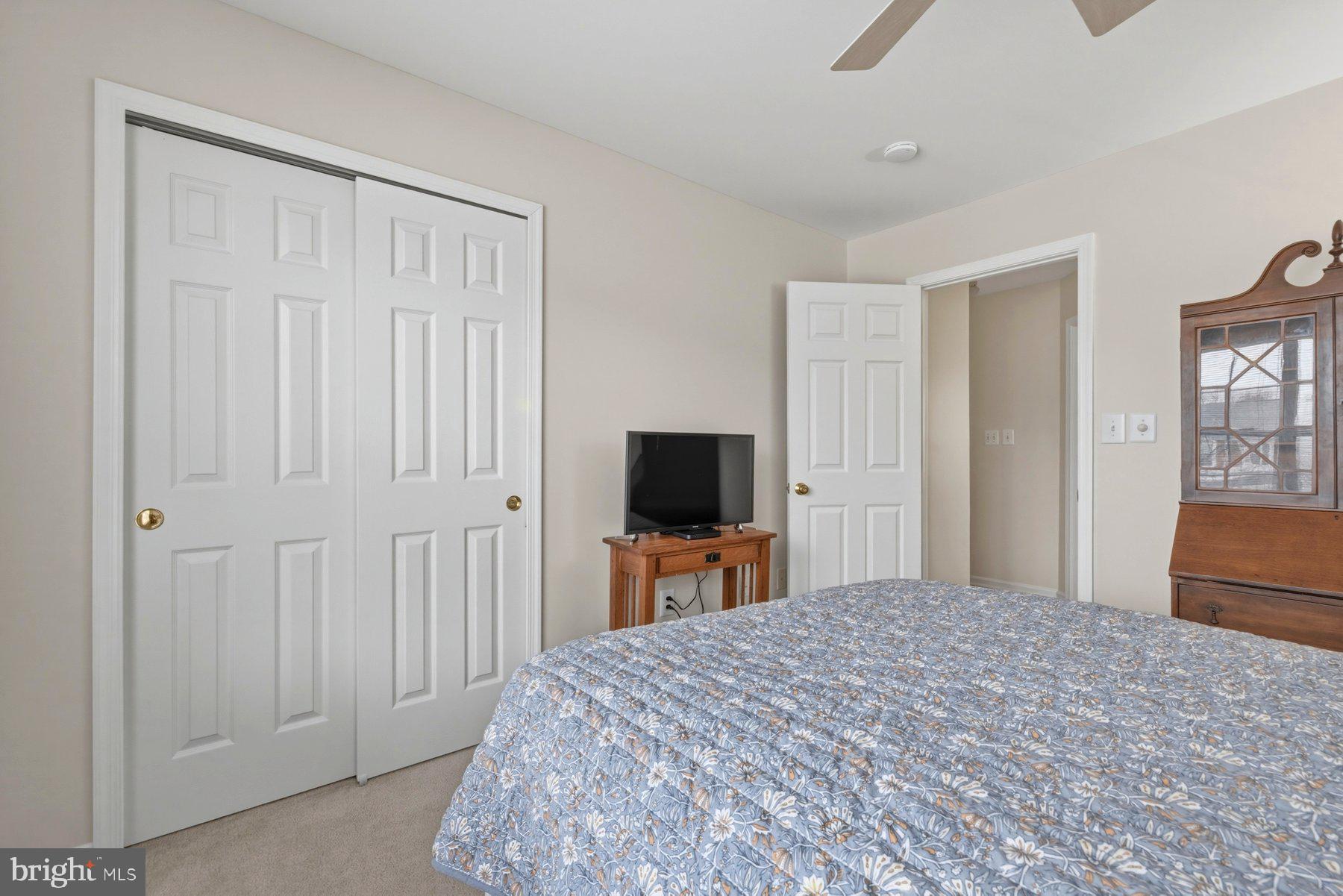 CHAPMAN FARM AT CROFTON - Residential