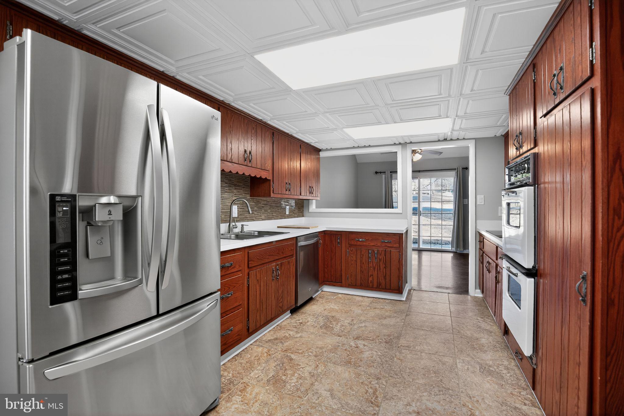 BRETON BAY ESTATES - Residential