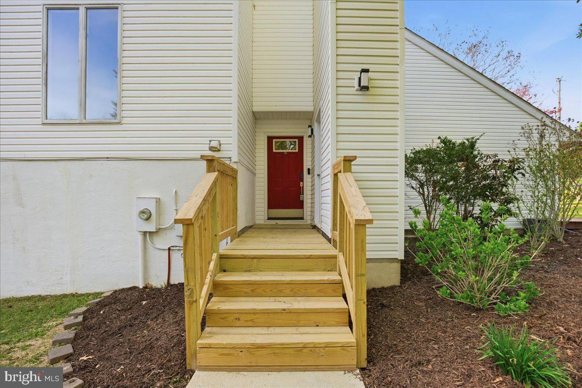 BRETON BAY ESTATES - Residential