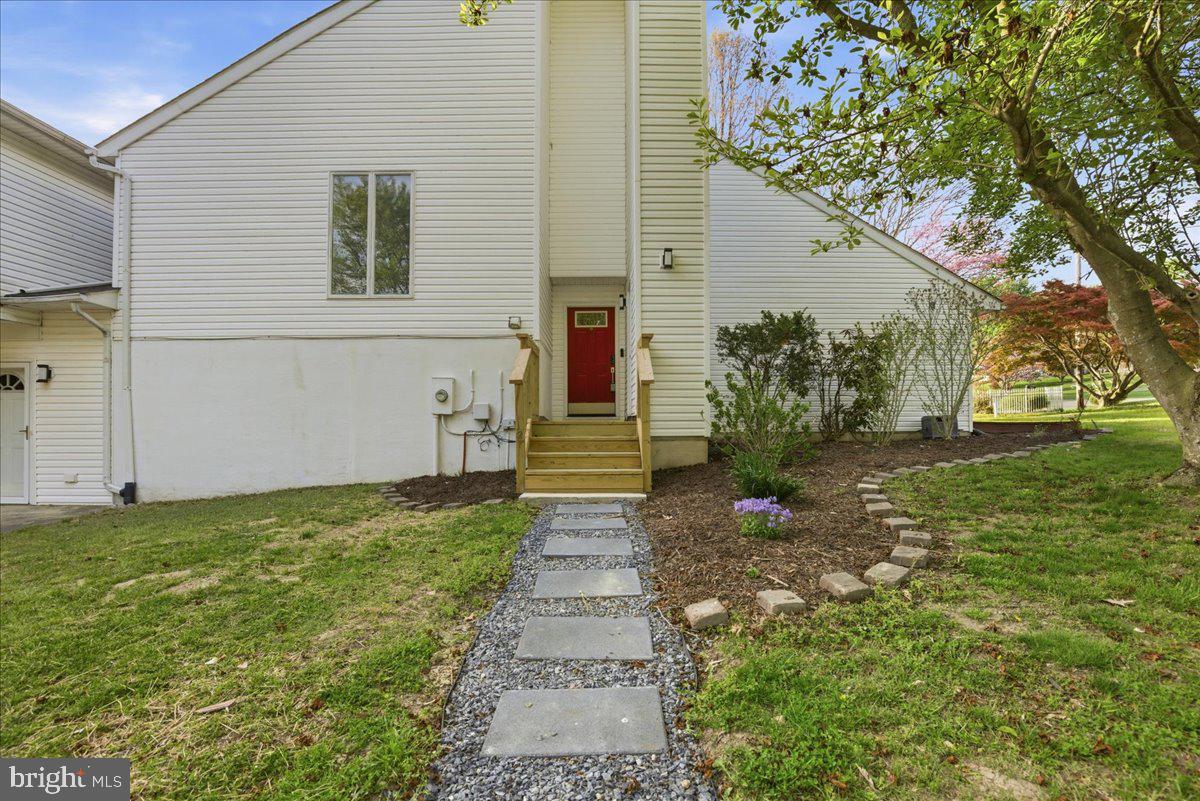 BRETON BAY ESTATES - Residential