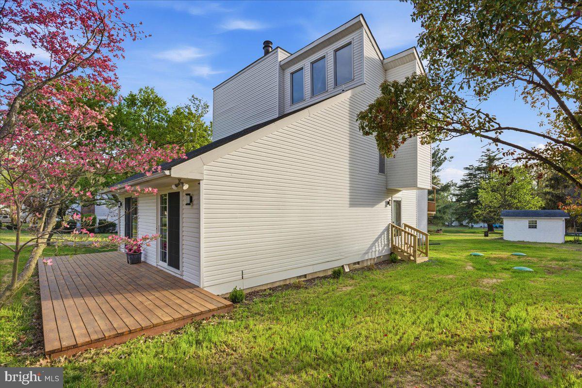 BRETON BAY ESTATES - Residential