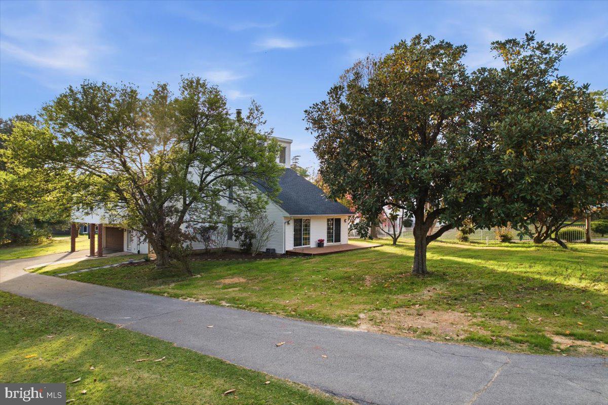 BRETON BAY ESTATES - Residential