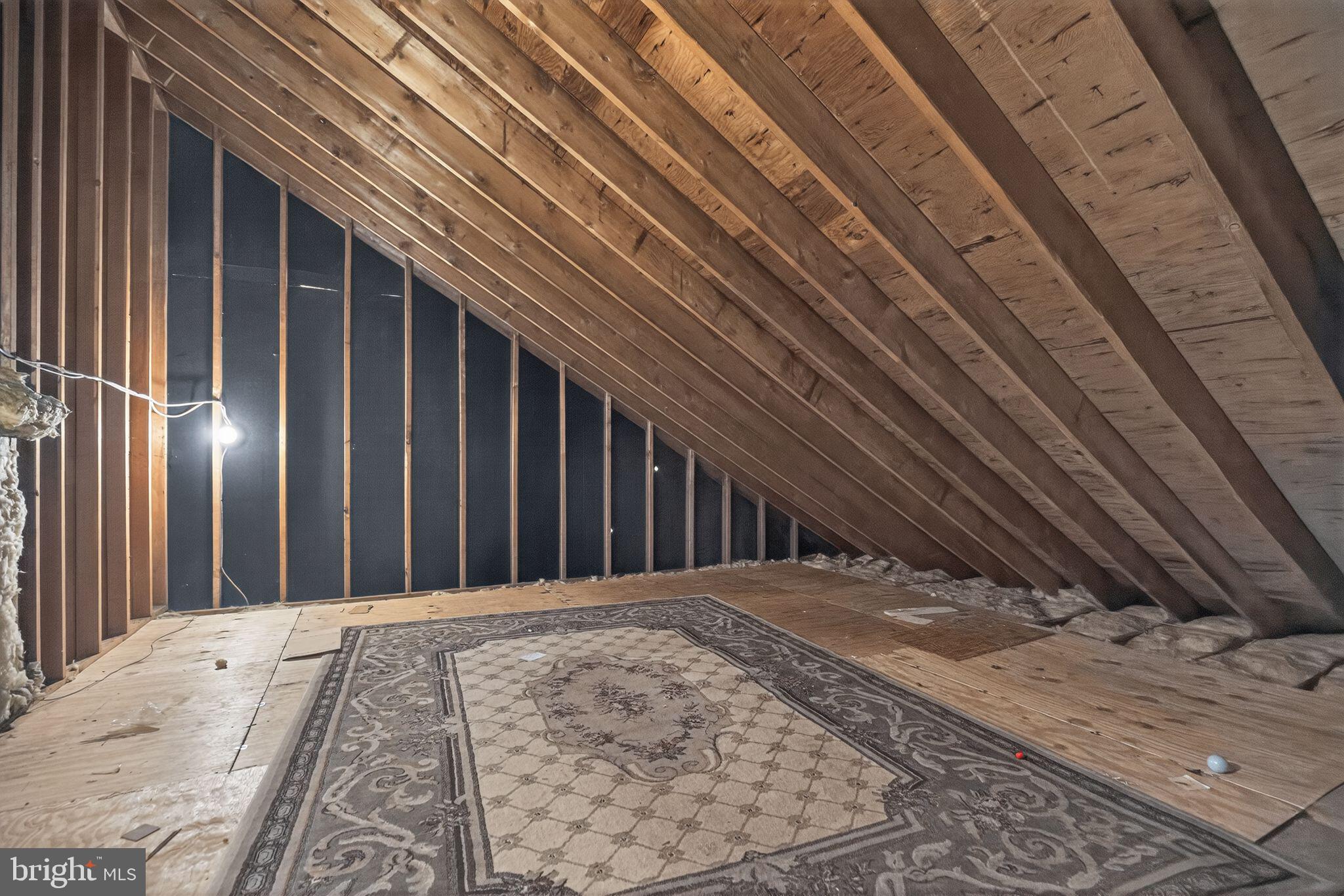 BRETON BAY ESTATES - Residential