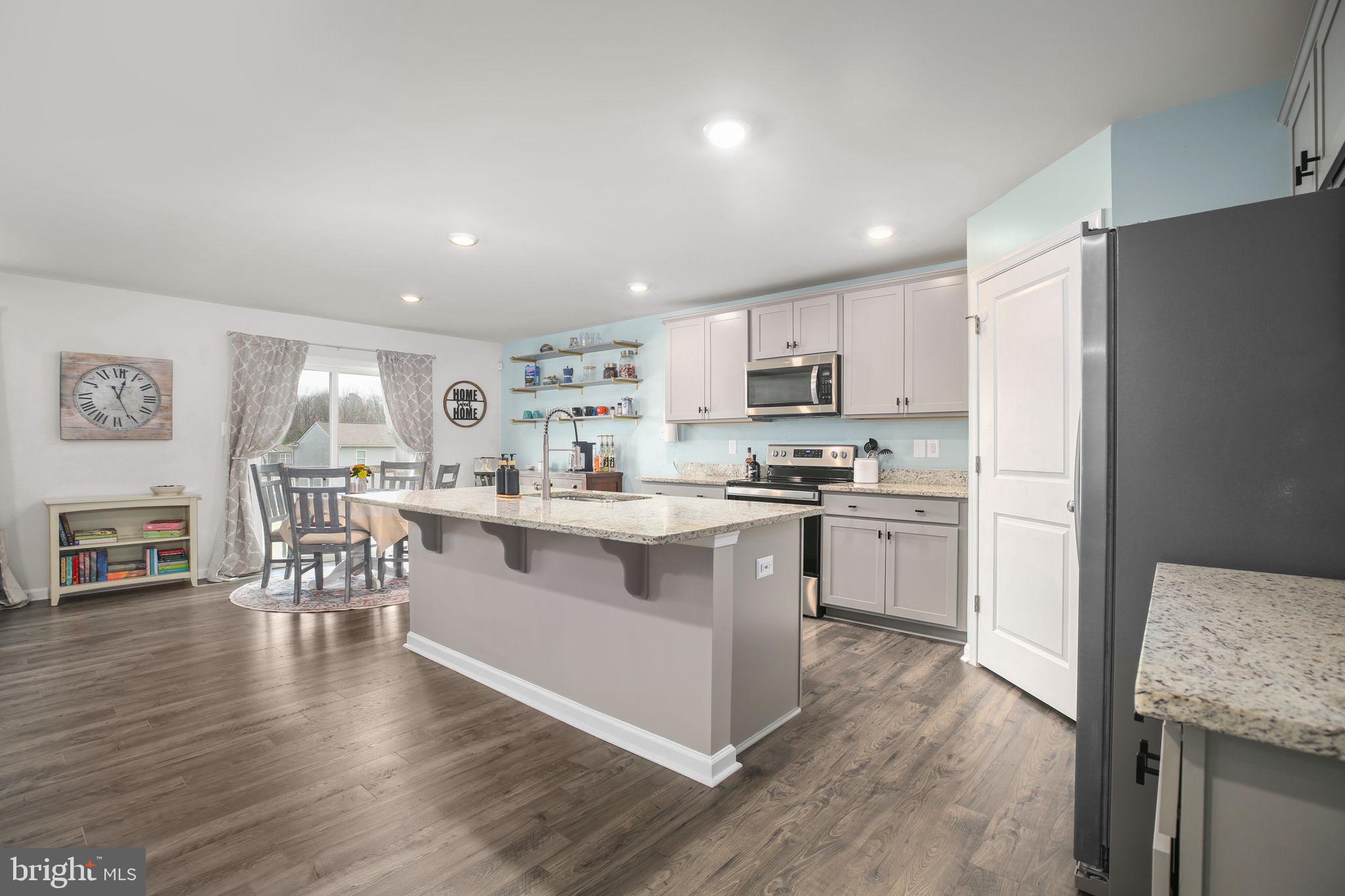 MAURY HEIGHTS - Residential