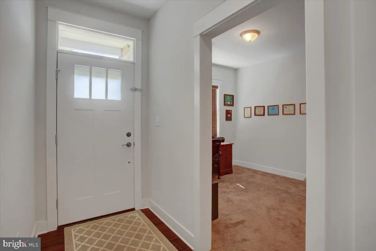 Shippensburg, Pennsylvania 17257, United States, 3 Bedrooms Bedrooms, ,3 BathroomsBathrooms,Residential,Pending,98481