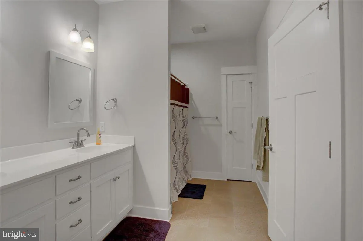 Shippensburg, Pennsylvania 17257, United States, 3 Bedrooms Bedrooms, ,3 BathroomsBathrooms,Residential,Pending,98481