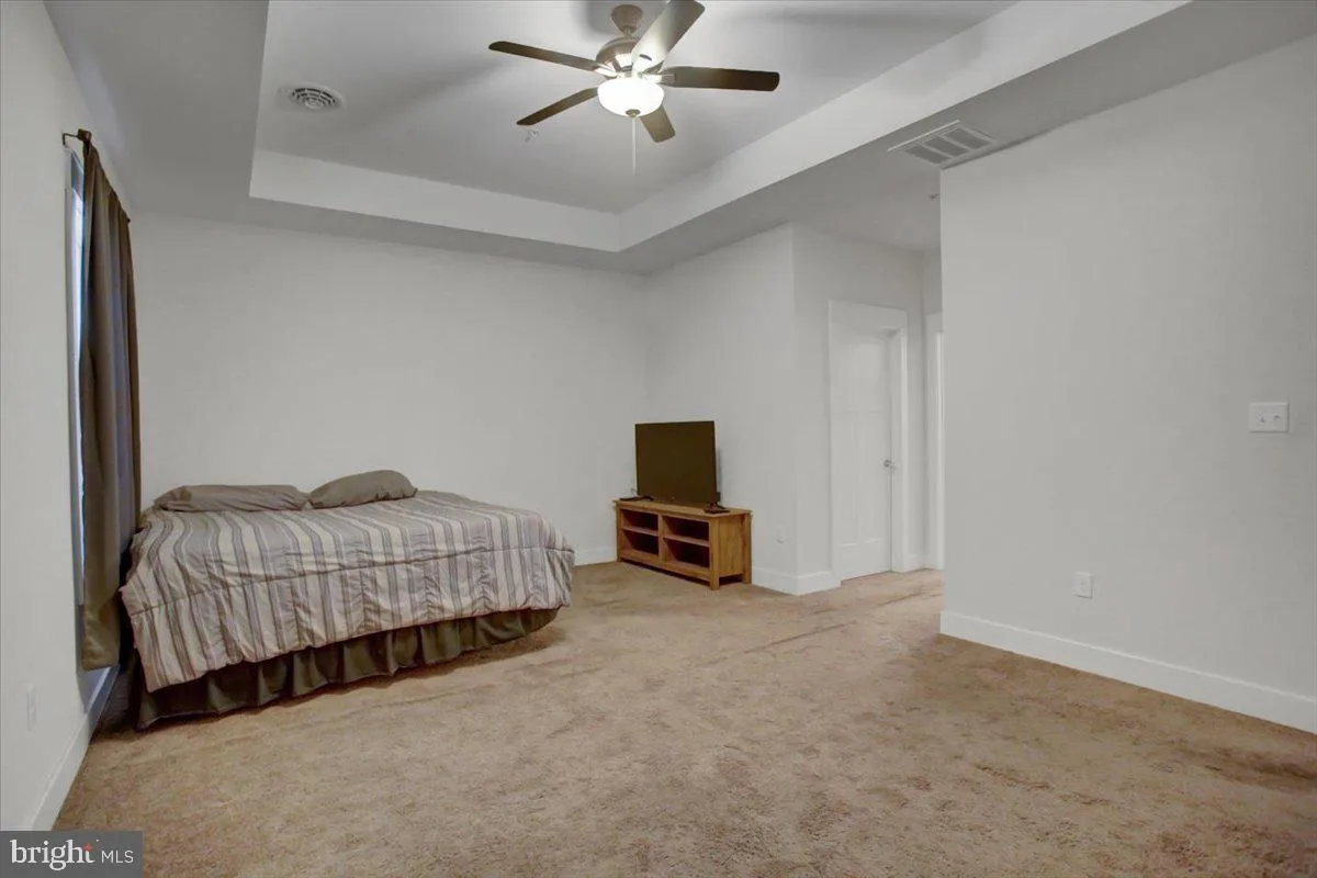 Shippensburg, Pennsylvania 17257, United States, 3 Bedrooms Bedrooms, ,3 BathroomsBathrooms,Residential,Pending,98481