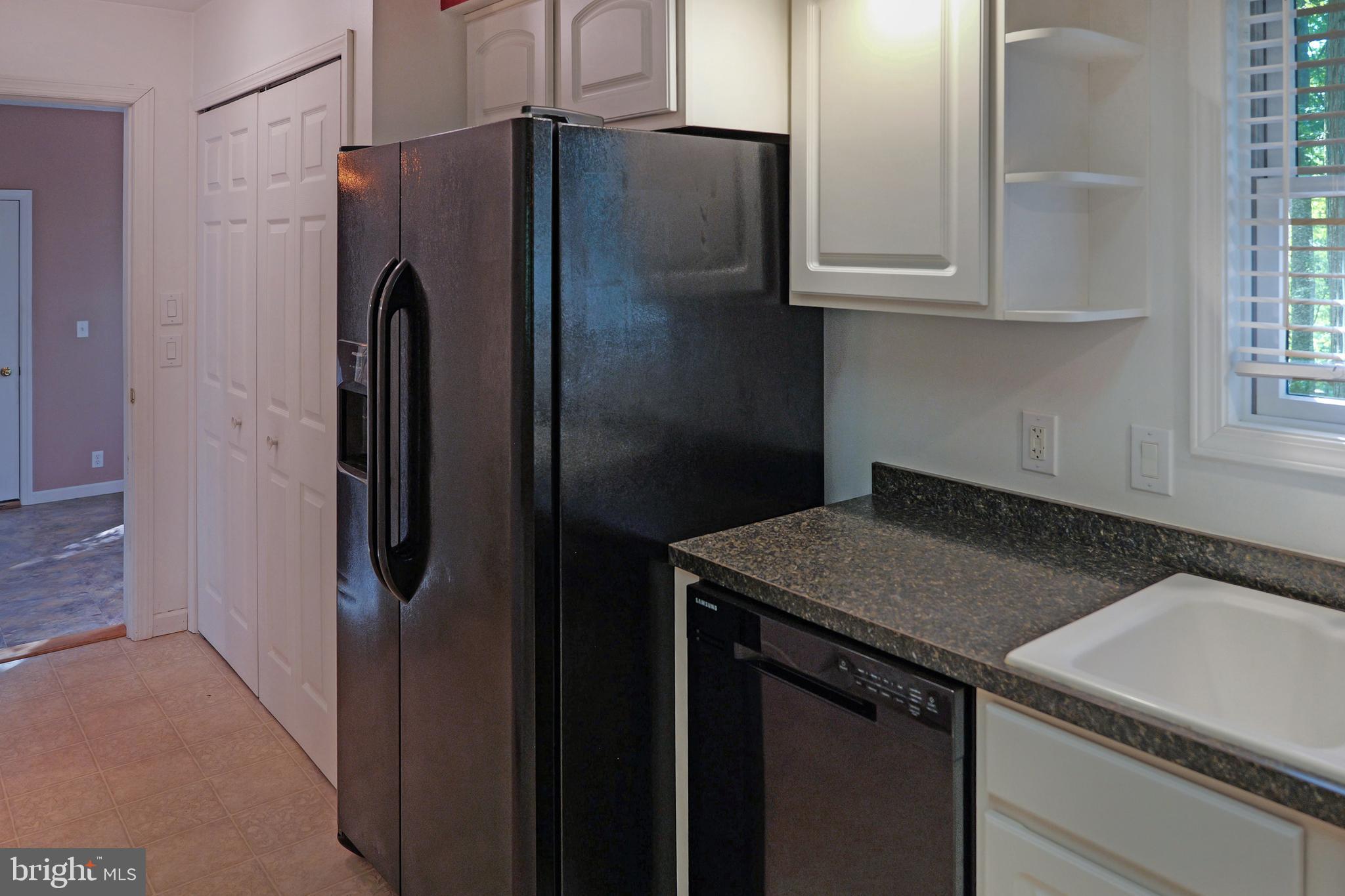 ALPINE LAKE - Residential