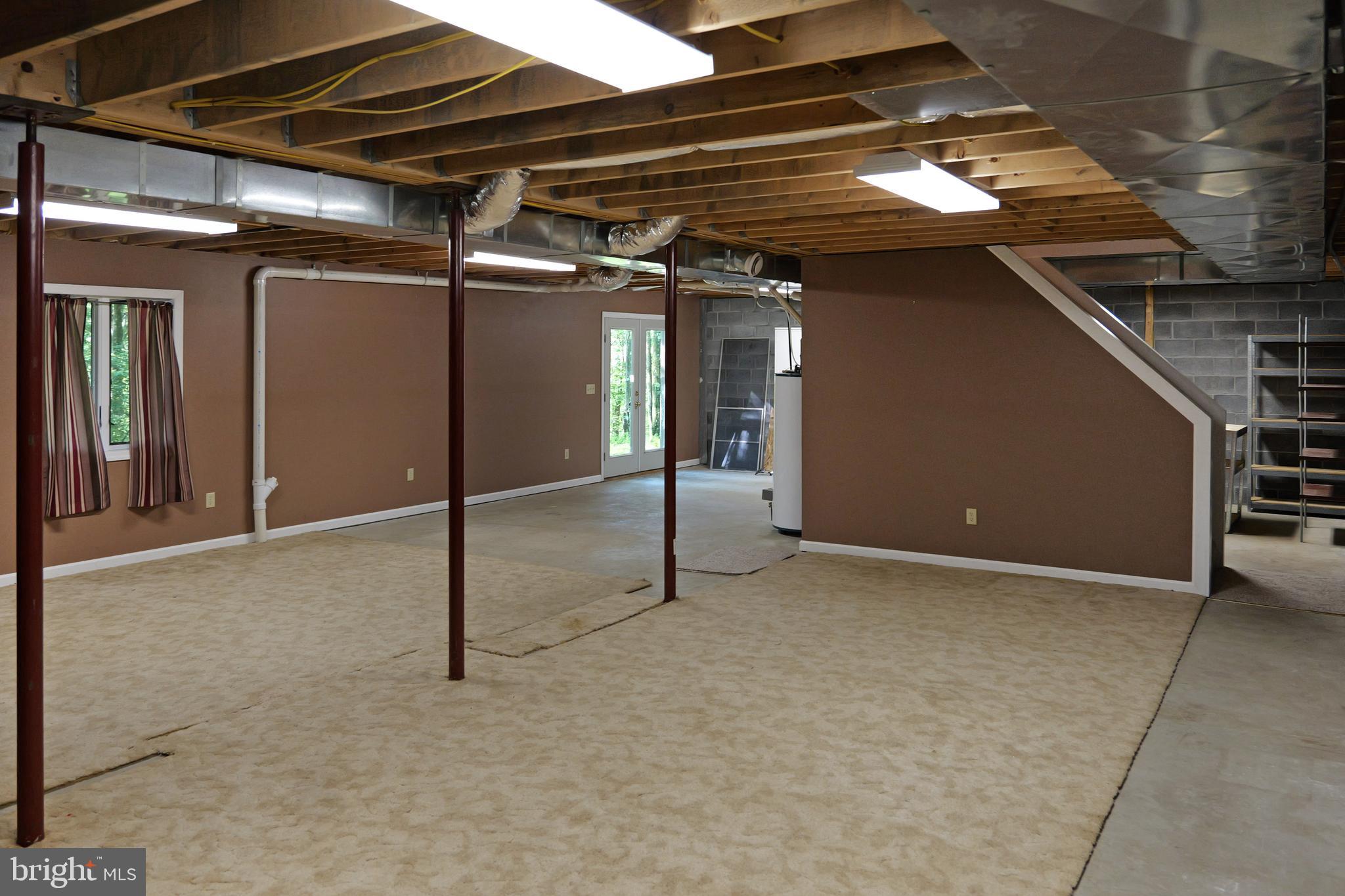 ALPINE LAKE - Residential