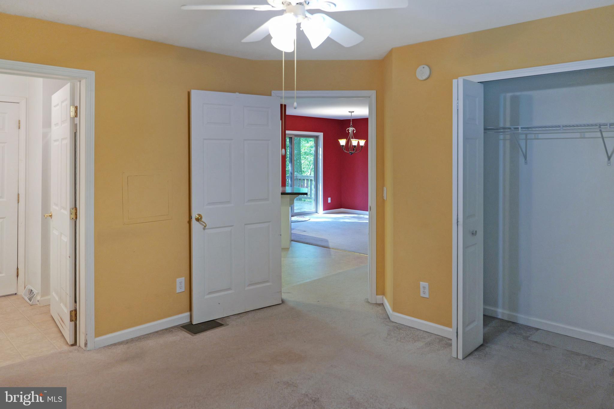 ALPINE LAKE - Residential